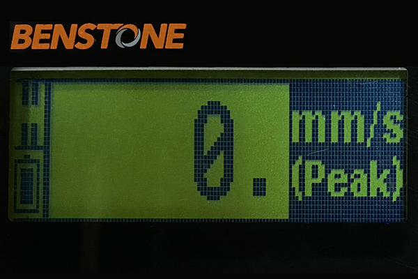 Unit and detection selection with vPod Lite vibration meter